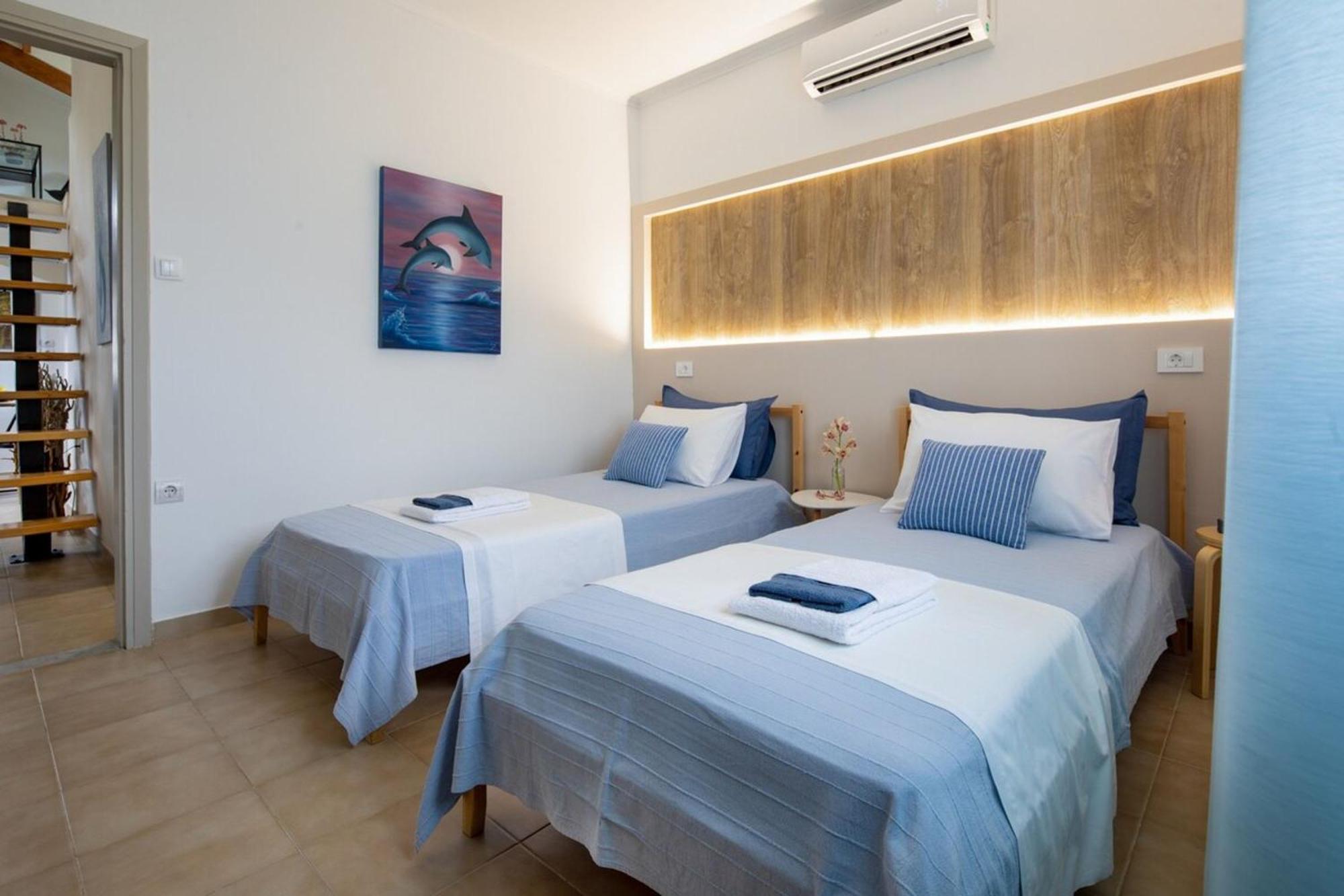 Santy Villa - Gerani Gerani  ภายนอก รูปภาพ